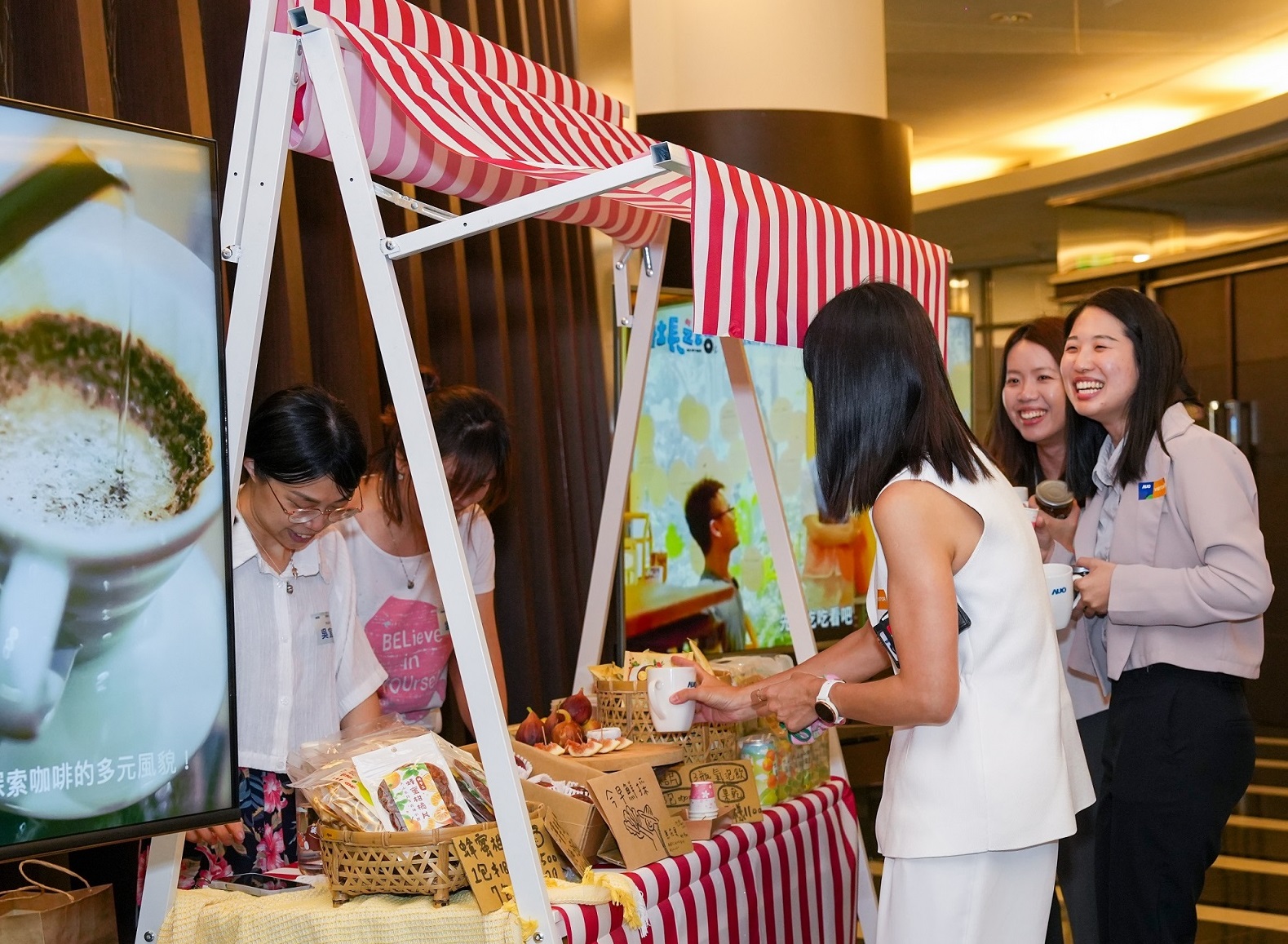 ���_CSR���s����׶���Ո�����ڵ��������Ʒ�ơ���÷�Ą���������ɽ���¡���չʾ�ڵ��ʳ�c��ˇ���w�F���_���ڵ���^���ڵ��L��Ͷ��