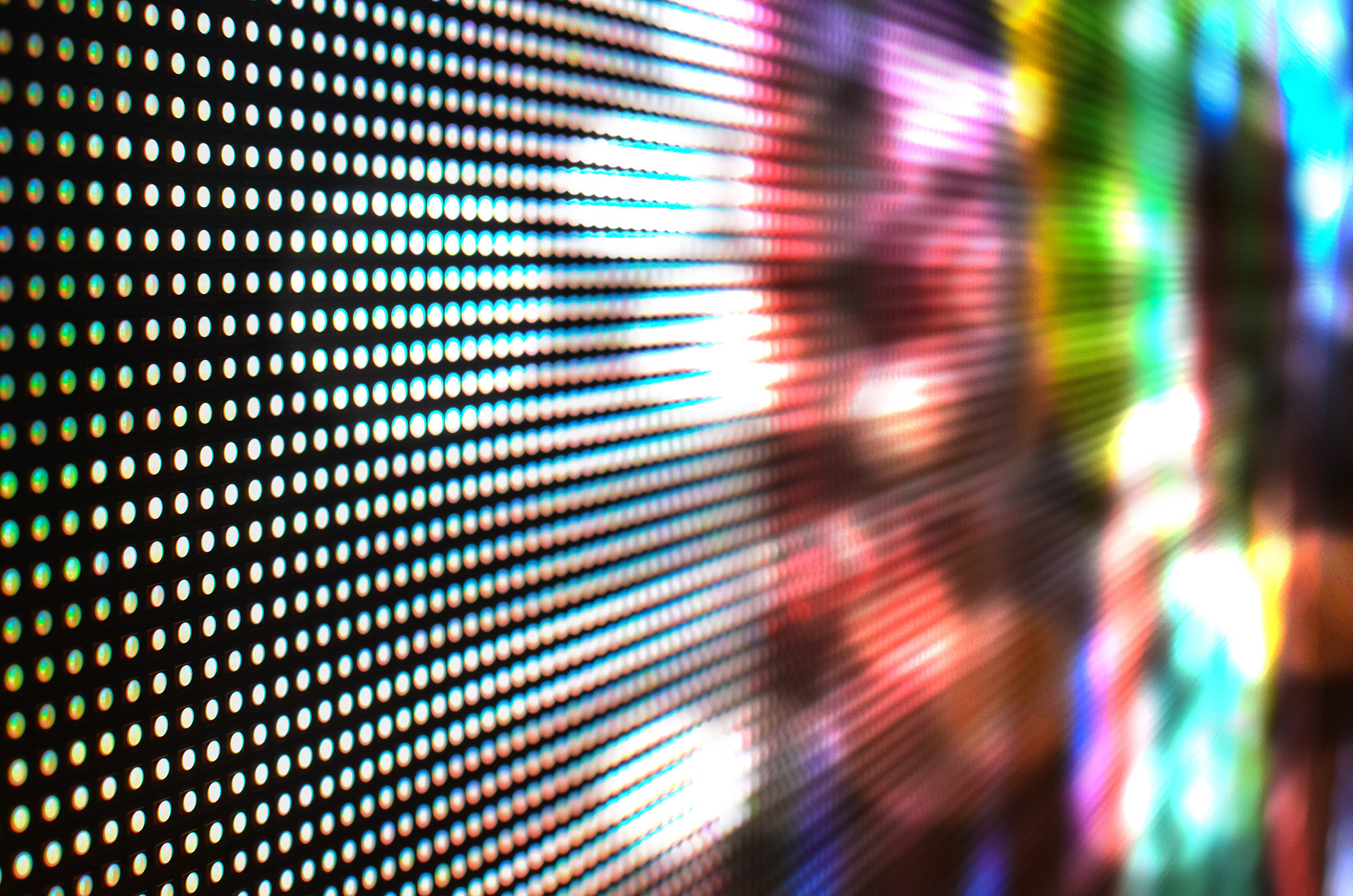 �������������L����